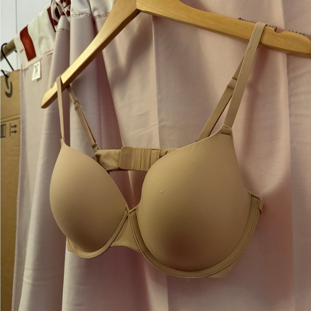 SKIMS Fits everybody bra - Picture 13 of 15